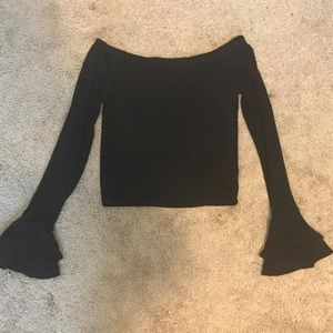 Black off the shoulder bell sleeve crop top